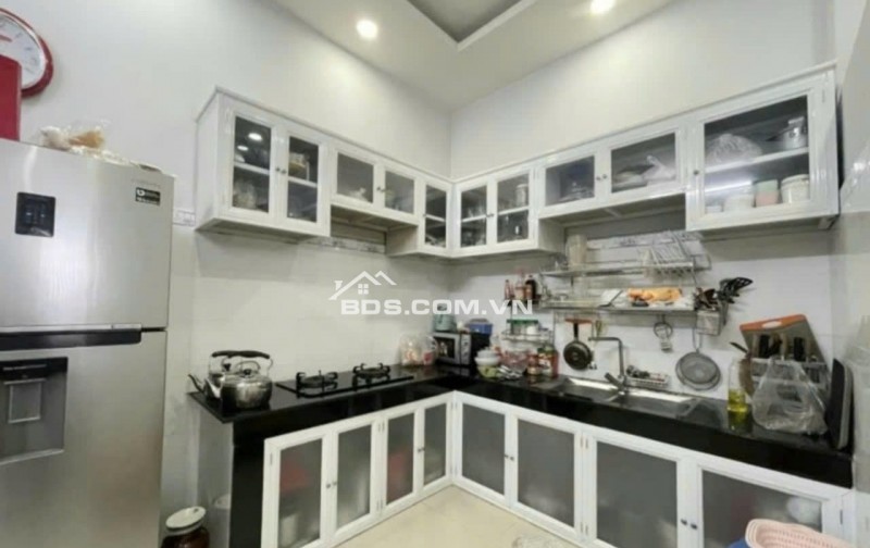 Bán nhà 2 tầng-67m2-Hẻm ô tô-Cách 1 căn ra MT đường -Phước Long A-Quận 9.